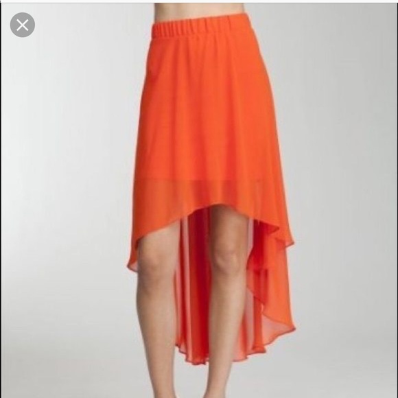 Bebe Hi lo chiffon skirt Brand new without tags! - Picture 3 of 3